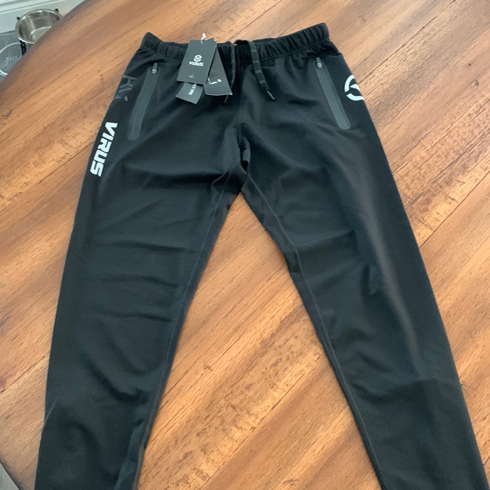 Virus KL1 Women’s Joggers